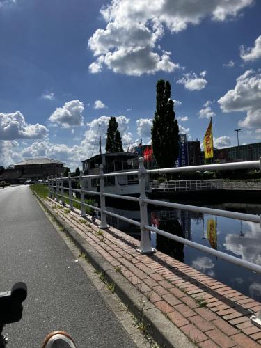 „Dampfschiff“ in Ostrhauderfehn