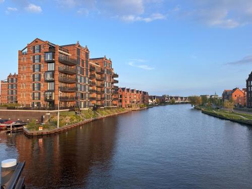 Oegstgeest im Abendlicht