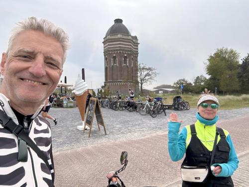 Wasserturm kurz vor Scheveningen in den Dünen